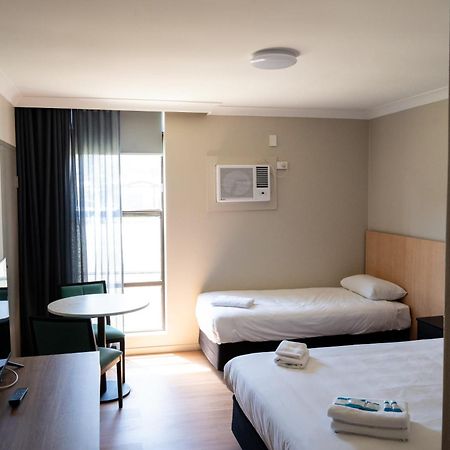 El Toro Motel Warwick Farm Luaran gambar