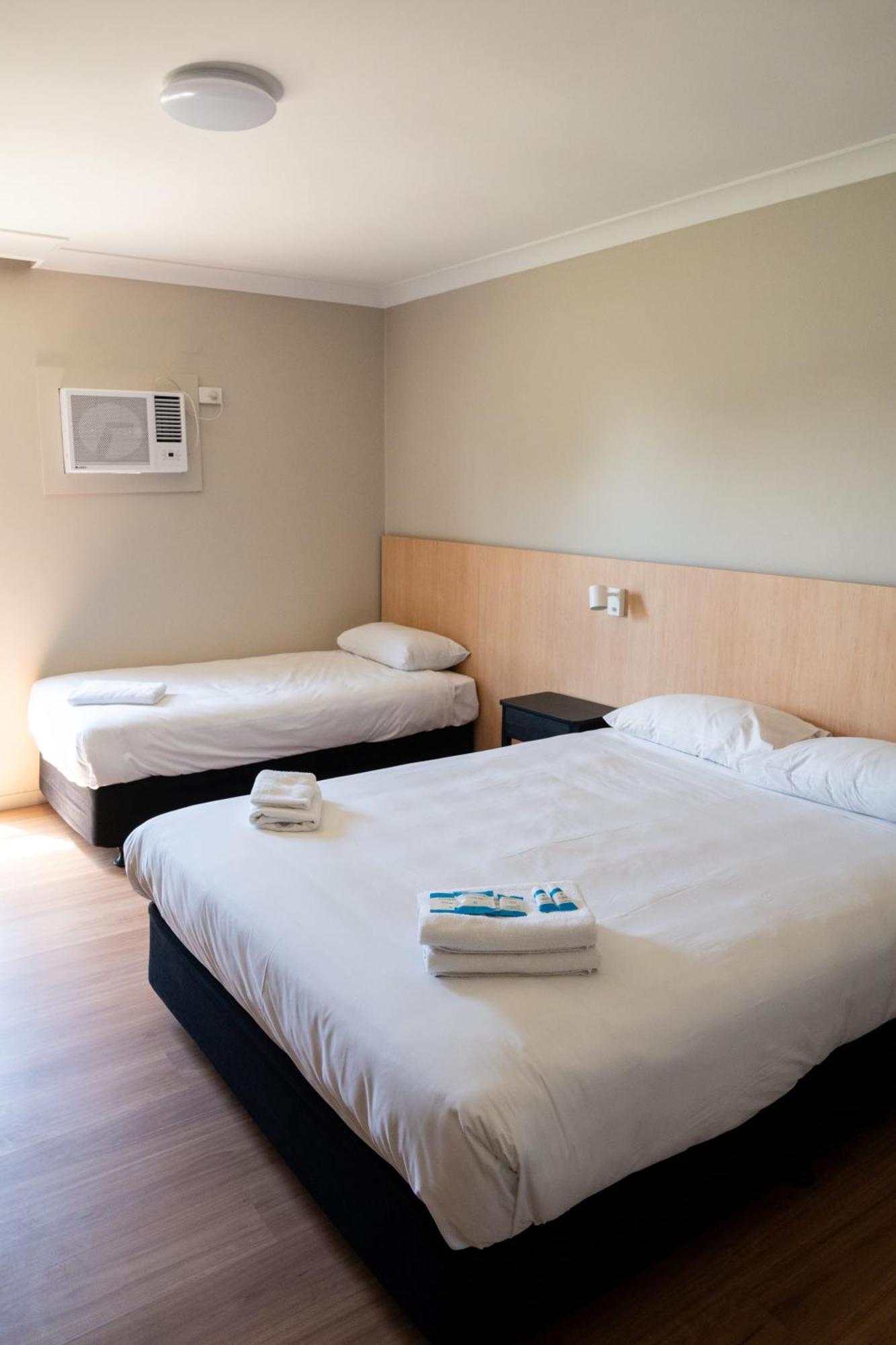 El Toro Motel Warwick Farm Luaran gambar